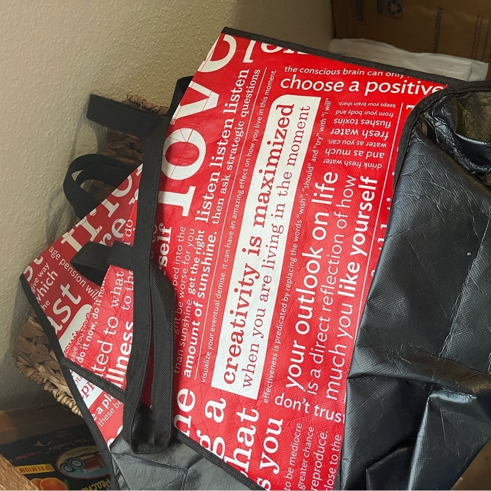 Lot of 4 Lululemon Reusable Tote bags Small Medium and Large various styles - Picture 3 of 6